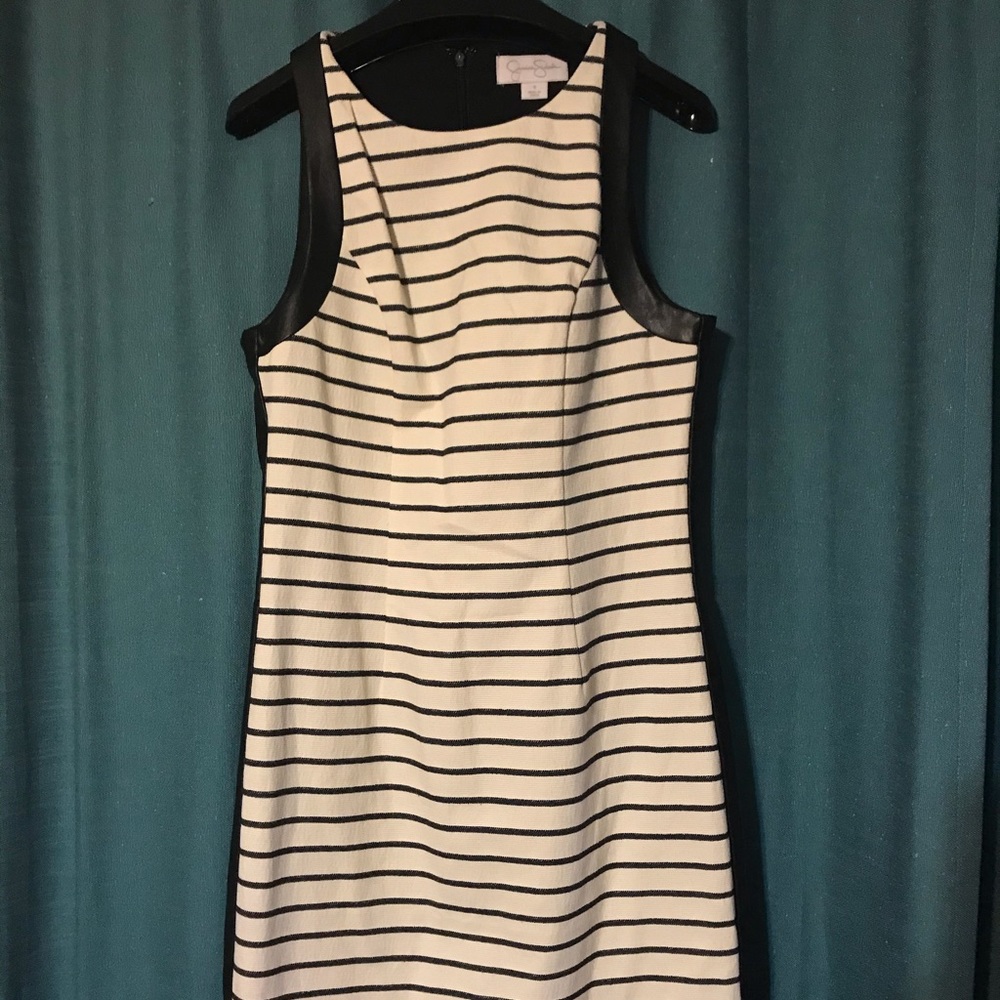 PRICE DROP NWT JESSICA SIMPSON DRESS SIZE 8🔥